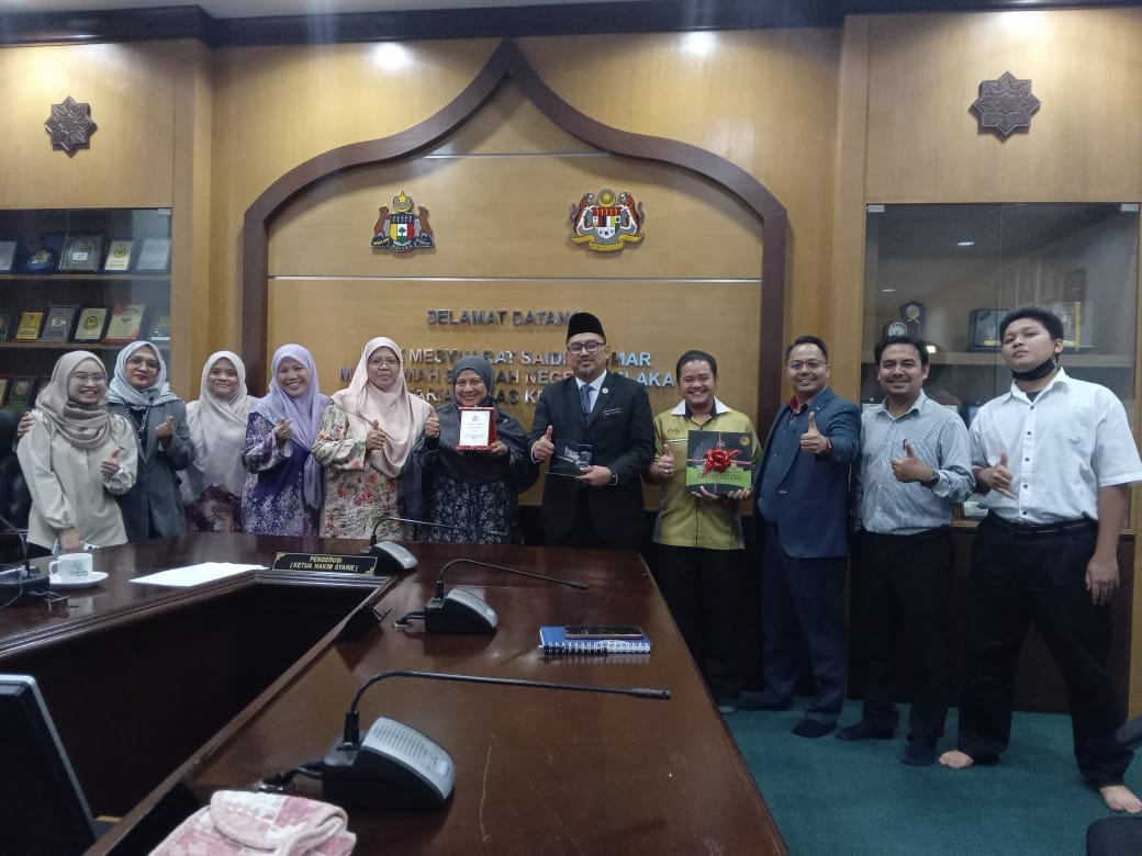 Lawatan Penanda Aras Pengurusan Rekod Tenaga Nasional Berhad