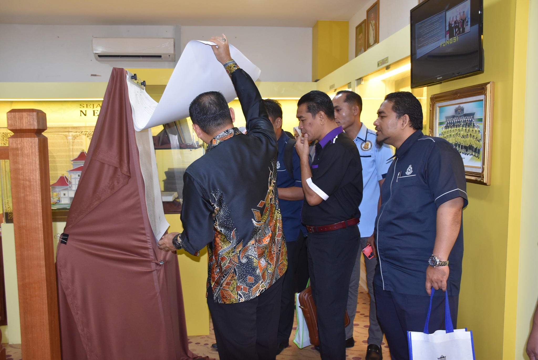 PROGRAM LAWATAN DARI AHLI AKRAB BRIGED TENGAH, PASUKAN GERAKAN AM, CHERAS 