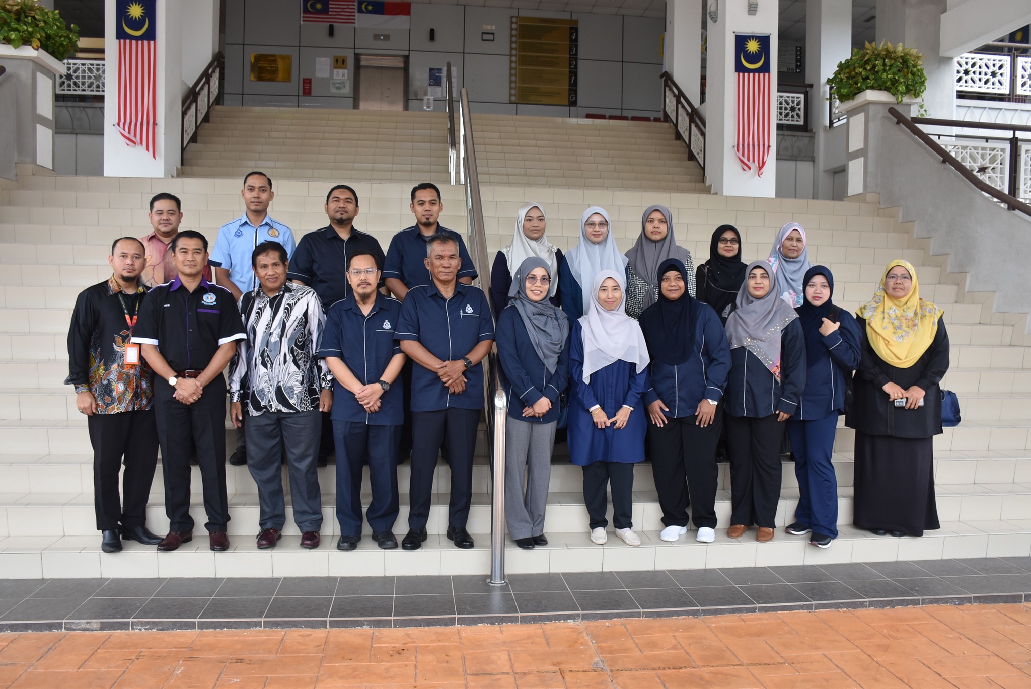 PROGRAM LAWATAN DARI AHLI AKRAB BRIGED TENGAH, PASUKAN GERAKAN AM, CHERAS 