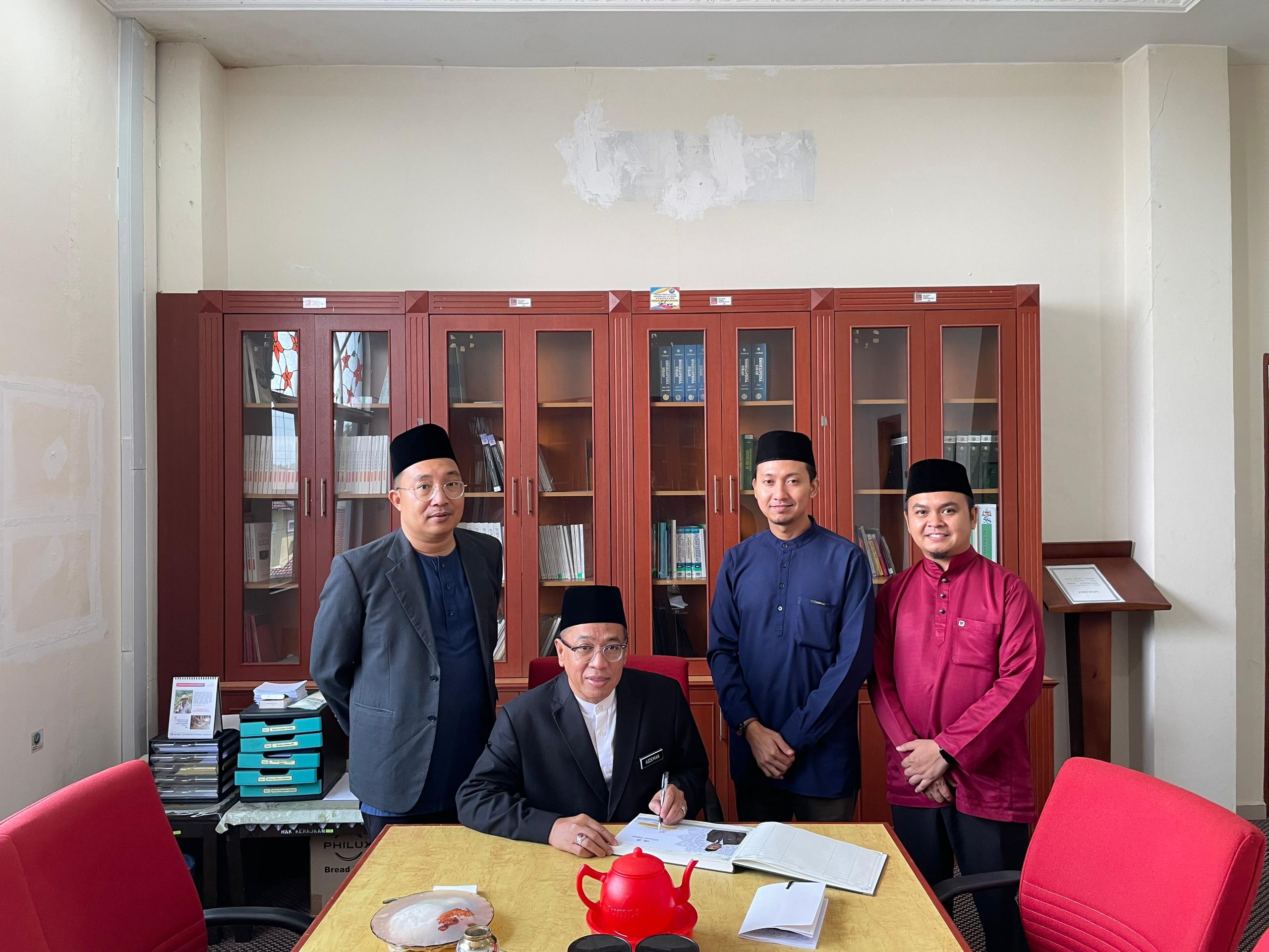 Lawatan Kerja KHS ke MRS Daerah Alor Gajah, Melaka