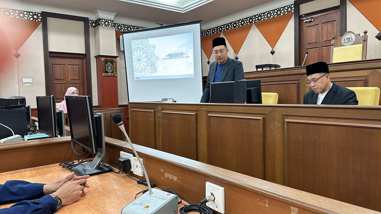 Lawatan Kerja KHS ke MRS Daerah Alor Gajah, Melaka