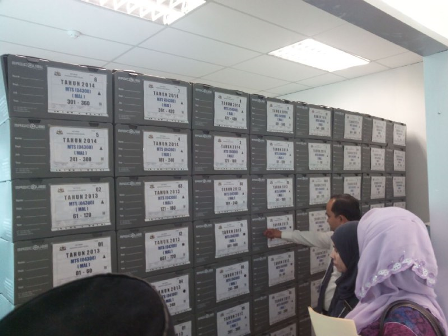 Lawatan Kerja Pegawai-Pegawai Mahkamah Persekutuan Putrajaya Bertujuan Melihat Pengurusan Rekod MSNM Lawatan Kerja Pegawai-Pegawai Mahkamah Persekutuan Putrajaya Bertujuan Melihat Pengurusan Rekod MSNM