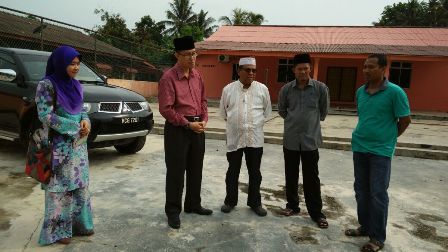 Sumbangan Ikhlas Warga MSNM Untuk Golongan Fakir Sempena Bulan Ramadhan 2015/1436H Sumbangan Ikhlas Warga MSNM Untuk Golongan Fakir Sempena Bulan Ramadhan 2015/1436H